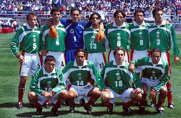 Jugadores de la Sub 20 en el 2000.