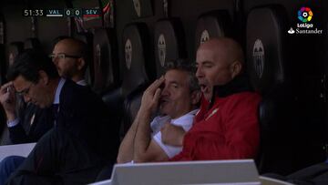 Qué enojo de Jorge Sampaoli: ¡Hasta su ayudante se asustó!