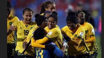 La selecci&oacute;n de f&uacute;tbol femenino de Jamaica celebra el pase al Mundial.