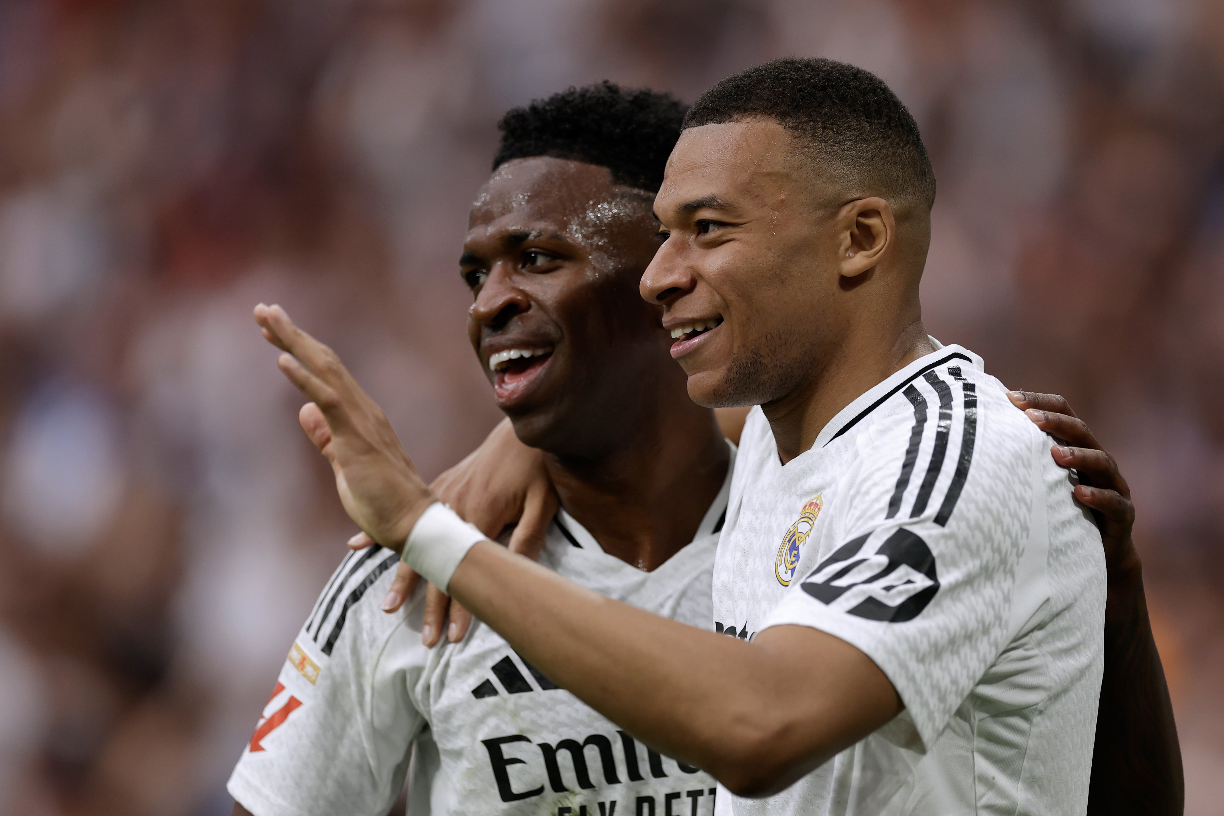 ‘Boom’ millonario por vestir el fútbol