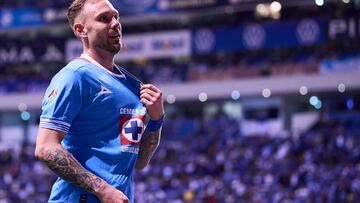 Carlos Rotondi celebrates his goal 3-1 of cruz Azul during the 14th round match between Cruz Azul and Pumas UNAM as part of the Liga BBVA MX, Torneo Clausura 2025 at Cuauhtemoc Stadium, on April 05, 2025 in Puebla, Mexico.