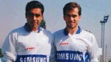 López junto a Tupper, con la camiseta de la UC, a comienzos de los 90.