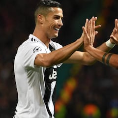 La Juventus saca los colores al United de Mourinho