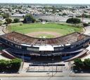El gobierno federal consumó la compra del Estadio Tomás Oroz Gaytán en 434 mdp