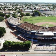 El gobierno federal consumó la compra del Estadio Tomás Oroz Gaytán en 434 mdp