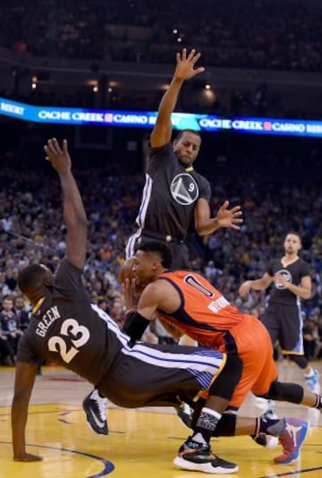 Russell Westbrook ante Draymond Green.