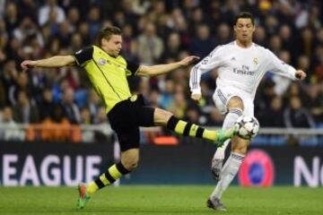 Lukasz Piszczek y Cristiano Ronaldo.