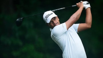 GREENSBORO, NORTH CAROLINA - AUGUST 14: Fabian Gomez of Argentina plays his shot from the second tee during the second round of the Wyndham Championship at Sedgefield Country Club on August 14, 2020 in Greensboro, North Carolina.   Jared C. Tilton/Getty Images/AFP
 == FOR NEWSPAPERS, INTERNET, TELCOS &amp; TELEVISION USE ONLY ==