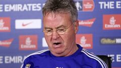 Hiddink looks to FA Cup to boost Chelsea's poor season