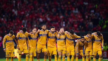 Fernando Gorriaran, Jonathan Herrera, Joaquim Pereira, Juan Sanchez Purata, Nicolas Ibanez, Javier Aquino, Juan Pablo Vigon, Jesus Garza, Angel Correa, Uriel Antuna of Tigres during the final second leg match between Tigres UANL and Toluca, as part of the Liga BBVA MX, Torneo Apertura 2025 at Nemesio Diez Stadium, on December 14, 2025 in Toluca, Estado de Mexico, Mexico.