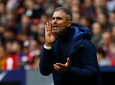 El Almería prepara livianos retoques para salir de la crisis