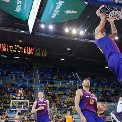 El Barça despeja dudas, gana al Granca y mantiene el liderato