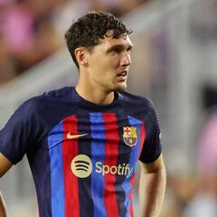 Xavi reinventa a Christensen de pivote