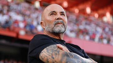 Sampaoli, la bala de Riquelme 