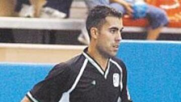 <b>SIN DESPEINARSE. </b>El Interviú arrasó con seis goles de Andreu.