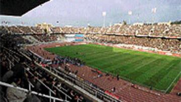 <B>GRAN AMBIENTE</B>. Montjuïc rozará el lleno para el partido de Liga de mañana. El Madrid ha causado una gran expectación.