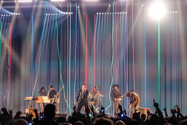 Funambulista durante la segunda final del Benidorm Fest 2026.
