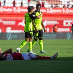 El Murcia, de tropiezo en tropiezo