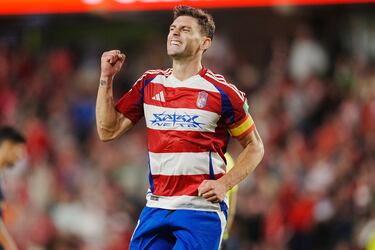 Delantero: Boyé (Granada)