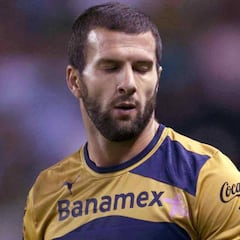 'Tito' Villa firmó con Pumas porque si los rechazaba, se iba de México