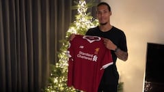 Liverpool land Van Dijk in world record deal for defender