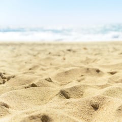 ¿Cómo se generan las playas, cuál es el proceso y por qué la arena es tan fina?