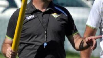 Mel: "Mejor que llore el entrenador ahora a que lo hagamos todos al final"