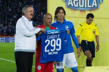 Mayer siempre presente en Millos: Recibe homenaje