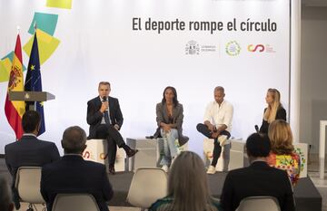 José Manuel Franco, Ana Peleteiro, Ray Zapata y Desireé Vila.