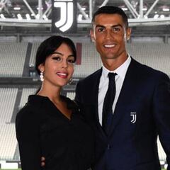Cristiano expande sus negocios con un regalo a Georgina