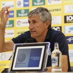 Setién sobre Araujo: "Le pasa algo que no puede con ello"