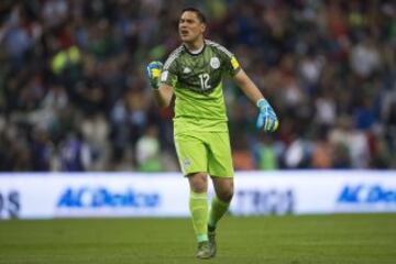 El arquero del América no entró en la convocatoria rumbo al Hexagonal Final, al declinarse por Ochoa, Talavera y Corona.