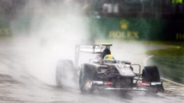El mexicano Esteban Gutierrez pilota su Sauber durante la Q1 del GP de Australia de F&oacute;rmula 1.