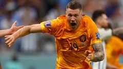 FILE PHOTO: Soccer - Netherlands' Wout Weghorst celebrates scoring their second goal against Argentina in their quarter-final during the FIFA World Cup in Qatar - Lusail Stadium, Lusail, Qatar - December 9, 2022. REUTERS/Kai Pfaffenbach/File Photo