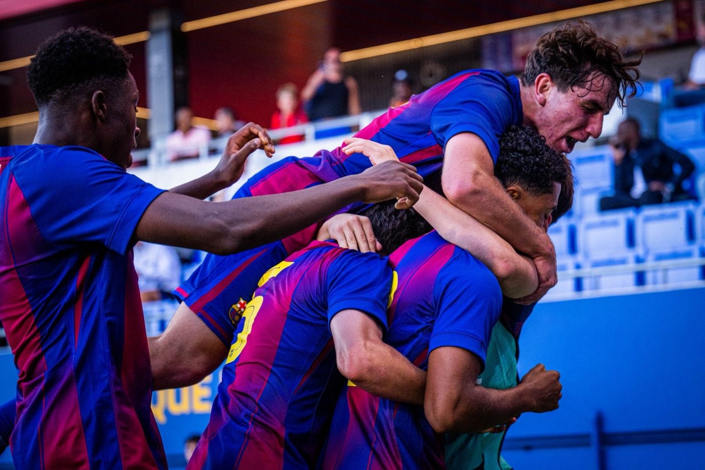 Shane Kluivert deja el sello de la familia