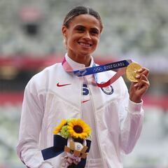 Sydney McLaughlin gana el oro para USA en los 400 metros con vallas