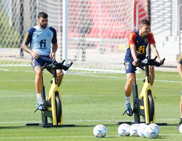 David Raya y Azpilicueta.



 