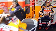 Marc Marquez en el box de Repsol Honda durante el GP Alemania.