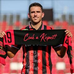 Jairo Samperio, ex del Málaga, ficha por el histórico Honved