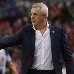 Javier Aguirre: "Somos una plantilla corta"