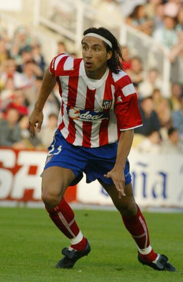 Atlético de Madrid: 1997-2000 y 2002-03.
AC Milán: 1999 - 2002.