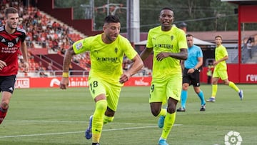 06-11-25. IMAGEN DEL MIRANDÉS-SPORTING DISPUTADO EN AGOSTO DE 2022 EN ANDUVA. EN LA IMAGEN, ZARFINO Y OTERO.