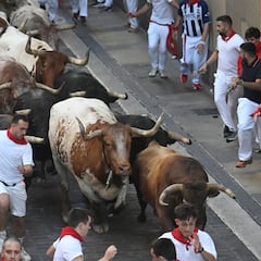 San Fermín 2025, resumen y vídeo del séptimo encierro de los Sanfermines de Pamplona hoy | Última hora