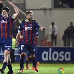 Chimy devuelve la ilusión al Huesca