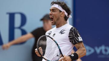 Fabio Fognini celebra su victoria en el torneo de Gstaad.