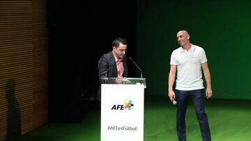 Xavi: "Quiero que Rubiales presida el fútbol español"