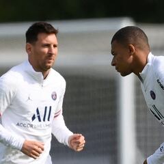 When does the 2021/2022 football transfer window close in each league?