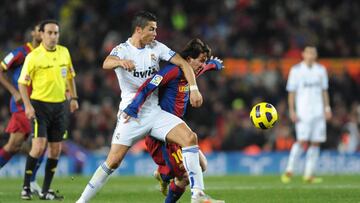 29/11/10 FUTBOL PARTIDO DE PRIMERA DIVISION
BARCELONA REAL MADRID
MESSI Y CRISTIANO RONALDO