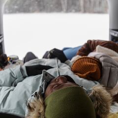 Adiós a dormir en el coche: la multa de la DGT a aquellos conductores que acampen en zonas no permitidas