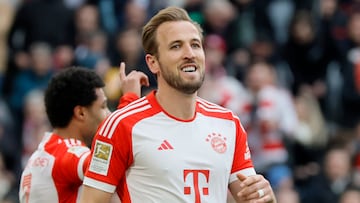 Kane amenaza el récord goleador de Lewandowski en Bundesliga